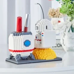 Astronaut On Moon Pen Holder Nano Building Blocks -Kawaii Store kawaiies plushies plush softtoy astronaut on moon pen holder nano building blocks new build it 981474