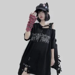 Apparel Black 'Make Up Heart' Punk Women's Oversized Tee -Kawaii Store kawaiies plushies plush softtoy black make up heart punk womens oversized tee new tops 270180