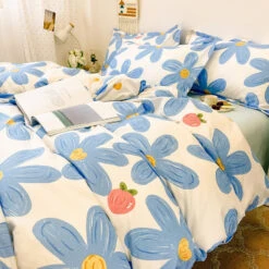 Blue Flowers Peach Polyester Bedding Set -Kawaii Store kawaiies plushies plush softtoy blue flowers peach polyester bedding set bedding sets 521208
