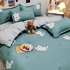 Cartoon Cat Dog 120gsm Polyester Bedding Set