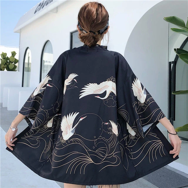 Apparel Exquisite Japanese-themed Crane Waves Women's Kimono Cardigan 3 Apparel Exquisite Japanese-themed Crane Waves Women's Kimono Cardigan