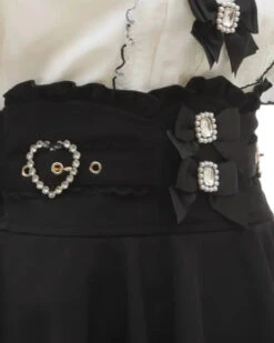 Apparel Gothic Heart Bow High Waist Black Plaid Skirt -Kawaii Store kawaiies plushies plush softtoy gothic heart bow high waist black plaid skirt apparel 737183