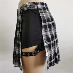 Apparel Half-Cut High Waist Black Checked Mini Skirts -Kawaii Store kawaiies plushies plush softtoy half cut high waist black checked mini skirts apparel 258599