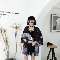 Apparel Japanese Red Crowned Crane Sakura Kimono Cardigan -Kawaii Store kawaiies plushies plush softtoy japanese red crowned crane sakura kimono cardigan new apparel 600116