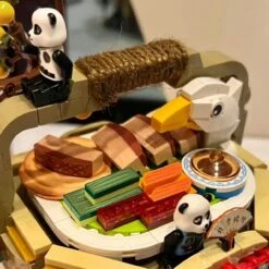 Mei Mei Panda Peking Duck Restaurant Micro Building Blocks With Lights -Kawaii Store kawaiies plushies plush softtoy mei mei panda peking duck restaurant micro building blocks with lights build it 705173