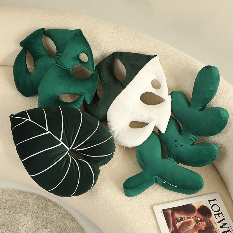 Nordic Green Lifelike Leaf Plushies Pillow 6 Nordic Green Lifelike Leaf Plushies Pillow - Image 4