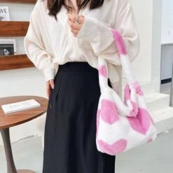 Apparel Pink Hearts Fluffy Tote Bag -Kawaii Store kawaiies plushies plush softtoy pink hearts fluffy tote bag new apparel 732496