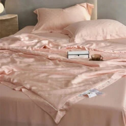 Rose Peach Luxurious Lyocell Jacquard Blanket Set -Kawaii Store kawaiies plushies plush softtoy rose peach luxurious lyocell jacquard blanket set bedding sets 153468