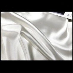 Shades Of Pink Mulberry Silk Bedding Set -Kawaii Store kawaiies plushies plush softtoy shades of pink mulberry silk bedding set bedding sets 223156