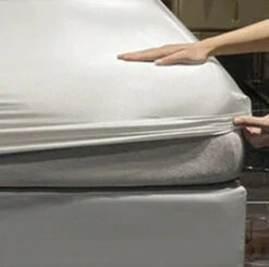 Shades Of Purple Mulberry Silk Bedding Set -Kawaii Store kawaiies plushies plush softtoy shades of purple mulberry silk bedding set bedding sets 682028