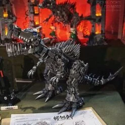 Super Mech Colossal Spinosaurus Dinosaur Building Set -Kawaii Store kawaiies plushies plush softtoy super mech colossal spinosaurus dinosaur building set build it 252657