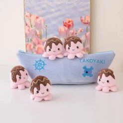 Tasty Takoyaki Balls Candy Bag Plushies 24 Tasty Takoyaki Balls Candy Bag Plushies -Kawaii Store kawaiies plushies plush softtoy tasty takoyaki balls candy bag plushies soft toy 938454