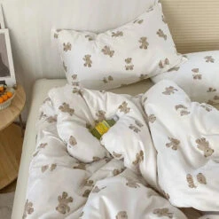 Vintage Bear Cute Polyester Bedding Set With Bed Sheet -Kawaii Store kawaiies plushies plush softtoy vintage bear cute polyester bedding set with bed sheet home decor bears single 360211